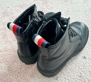 Tommy Hilfiger Stiefel  Stiefeletten  Boots Größe 31 Bild 2