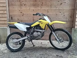 Suzuki DR-Z 125L Bild 3