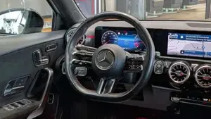 Mercedes-Benz A 180 Bild 12