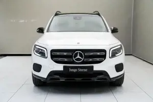Mercedes-Benz GLB 200 d 4MATIC Night KAM SpurW ACC SpurH Pano Bild 3
