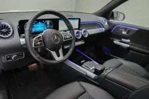 Mercedes-Benz GLB 200 d 4MATIC Night KAM SpurW ACC SpurH Pano Bild 6