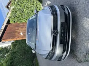 Volkswagen VW Polo Silber 2018, KM 131T Bild 7