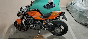 MV Agusta 910S Bild 3