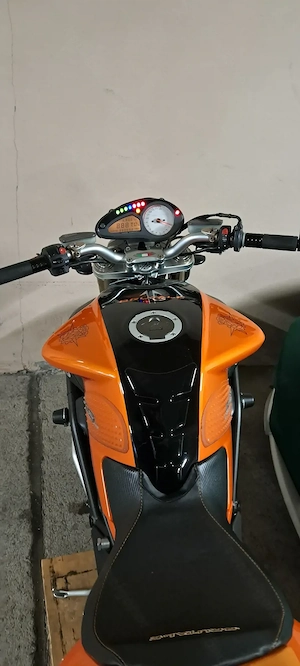 MV Agusta 910S Bild 6