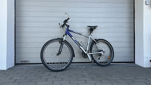 KTM Mountainbike (Ultra Cross) mit Federsattelstütze