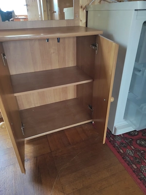 Schrank, Spiegelschrank Bild 2