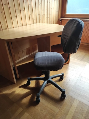 Schreibtisch, Bürostuhl Bild 5