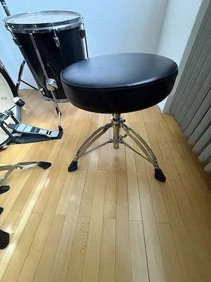 Komplettes Schlagzeug Set von Basix inkl. Becken & Hocker Bild 5