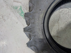 210 95R16 Agrimax RT855 Bild 2