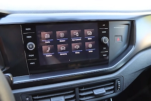 VW Polo 1.0 *App connect  *PDC *Tempomat *Multifunktion *sofort verfügbar !  Bild 9
