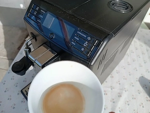 Vollautomat Saeco Minuto mit Milchaufschäumer Bild 2