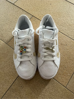 Ungetragene Puma Sneaker Größe 40.5 Bild 3