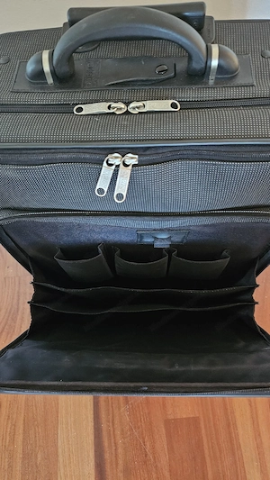 Koffer Trolley von Stratic Bild 3