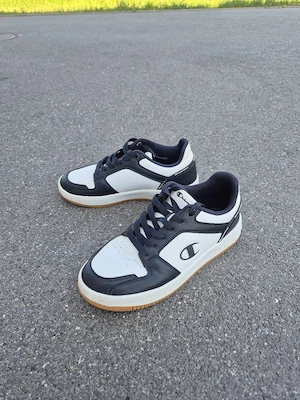 champions sneaker