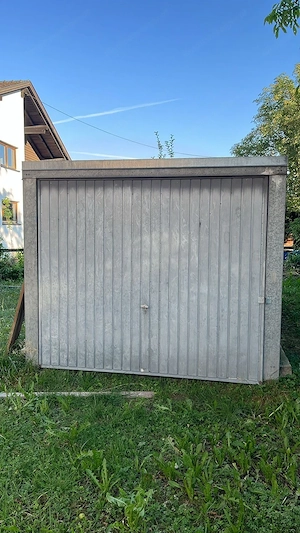 Blechgarage, 550 cm x 275 cm