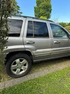Jeep Cherokee Bild 3