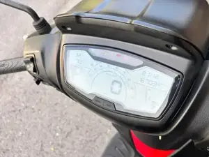 Piaggio Medley 125 frisch vorgeführt