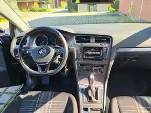 VW Golf Bild 8