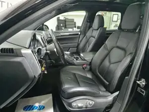 Porsche Cayenne Bild 9