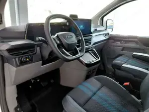 Ford Tourneo Custom Bild 10