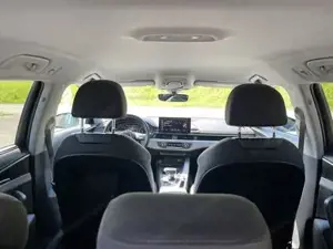 Audi A4 Bild 14