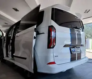 Ford Tourneo Custom Bild 12