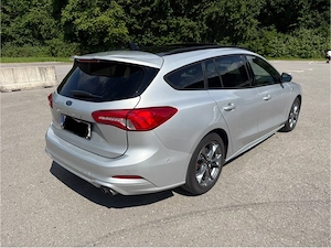 Ford Focus Pickerl&ServiceNEU ST-LINE Pano Kamera AHK Keyless Kombi   Family Van Bild 2