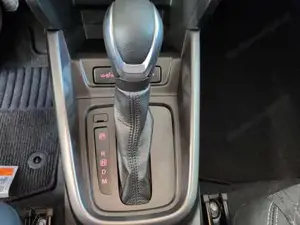 Suzuki Vitara Bild 18
