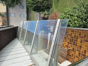 Edelstahl-Glasvordach   Terrassenüberdachung Bild 6