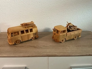 Autos aus Holz Bild 5