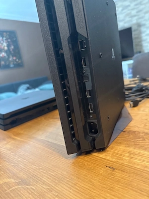 playstation 4 pro Bild 2