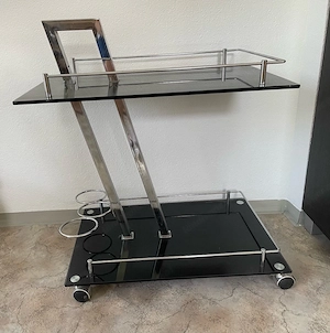 Servierwagen Bild 2