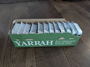 Hundefutter gemischt Yarrah (Bio) zu verschenken  Bild 3