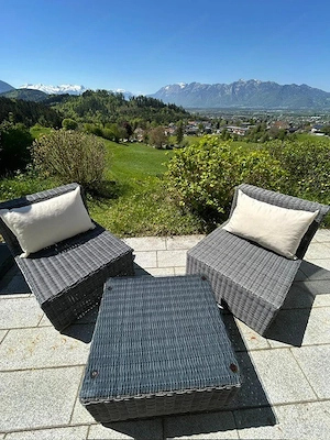 Lounge-Set aus Polyrattan inkl. Sitz- und Rückenkissen   sehr guter Zustand Bild 2