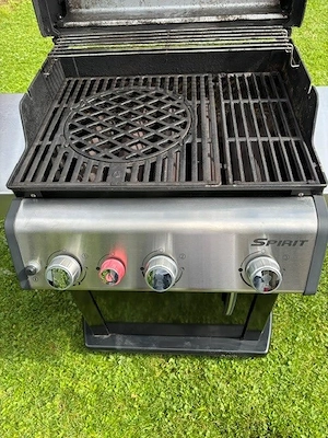 Weber Spirit Gasgrill   3 Brenner   sehr gepflegt   sofort einsatzbereit Bild 2