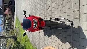 Kawasaki Ninja zx9r Bild 3