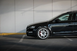 Skoda Octavia Combi RS 2,0 TDI DSG | Top gepflegt Kombi   Family Van Bild 7