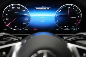 Mercedes-Benz GLC 300 Bild 5