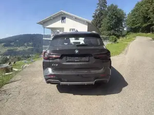 Bmw ix3 M paket Bild 5