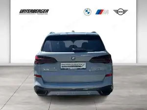 BMW X5 xDrive50e M Sportpaket Pro // elektr. Anhängerkupplung // Panorama Glasdach Bild 5