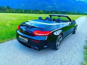 Mercedes-Benz C 63 AMG Bild 8