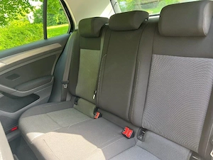 VW Golf 1,6 TDI (77kw) Bild 7