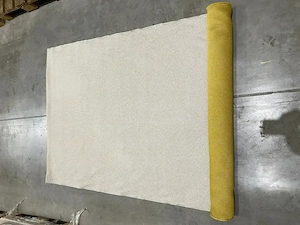 Teppich aus Papierschnur