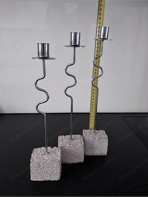 3 Leuchter mit Betonsockel Bild 3