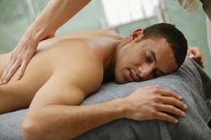White Tantra meditative Energie Massage  Bild 2