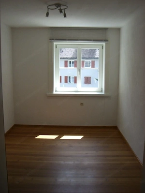 Zentral aber sehr ruhig gelegene Altbauwohnung im Herzen von Feldkirch - 2,5 Zimmer  Bild 5
