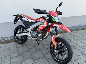 Aprilia SX 50 Factory 50 - Euro 4 - 1. Besitz - Final Edition - Bj. 12   2020 - nur 9.987 km Bild 4