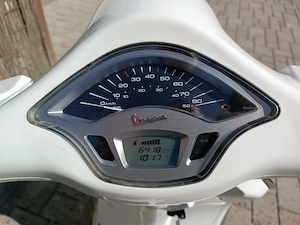 Vespa Primavera 50ccm Bild 5