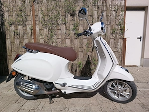 Vespa Primavera 50ccm Bild 2
