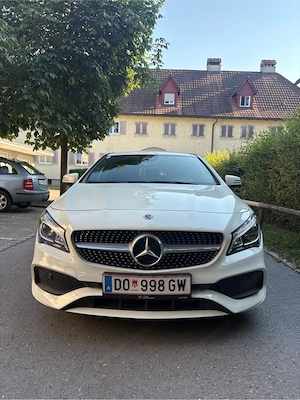 Mercedes-Benz CLA 180 AMG  Bild 3